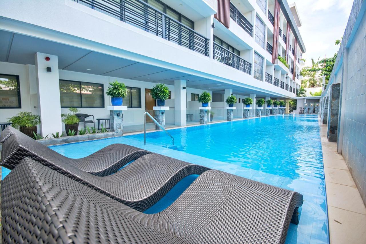Commander Suites De Boracay Manoc-Manoc Exterior photo